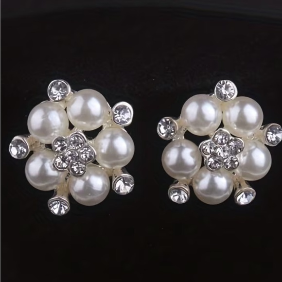 Elegant White Pearl Multi-Strand Necklace & Earrings Set- Fashion Jewelry - Picture 4 of 5